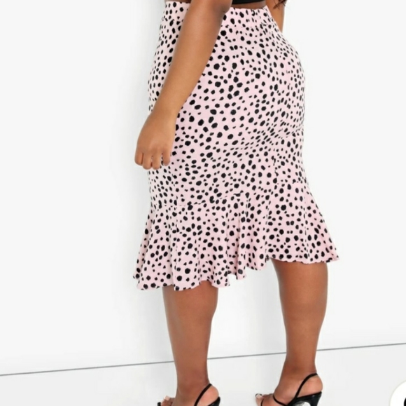 Rebdolls Dresses & Skirts - Polka dot skirt